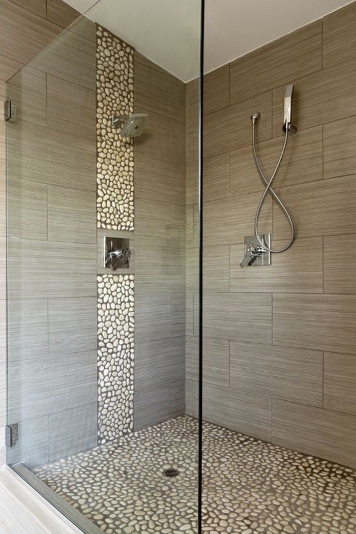 Carrelage salle de bain douche italienne
