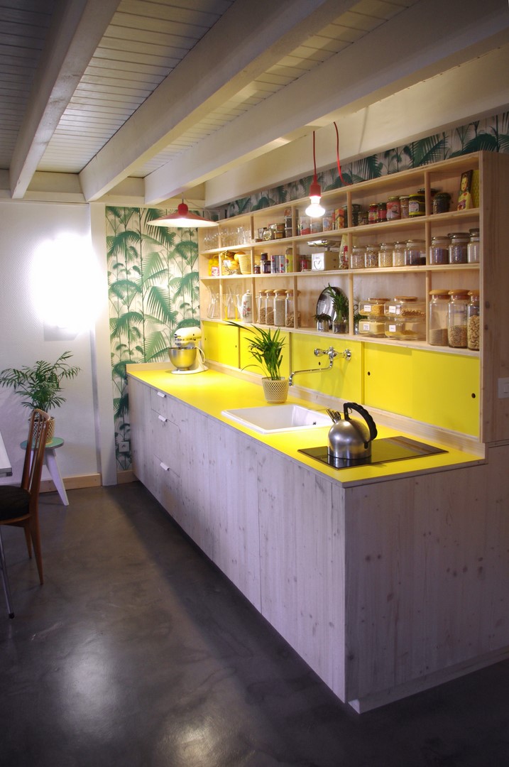 Plan de travail cuisine jaune
