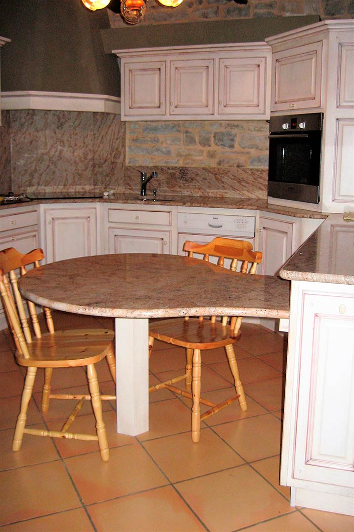 Plan de travail cuisine framboise