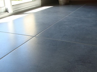 Carrelage gris semi poli