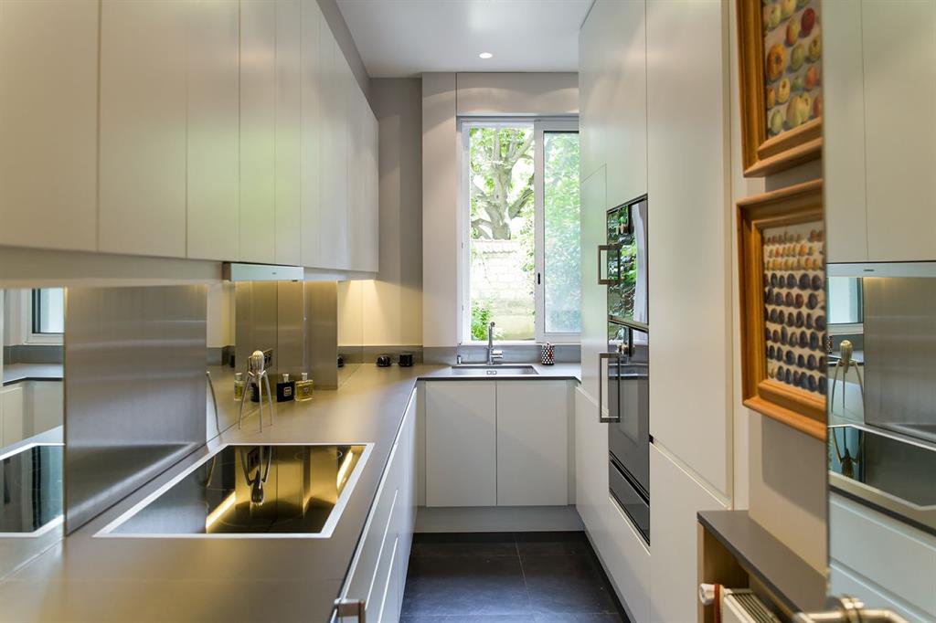 Petite cuisine ouverte design