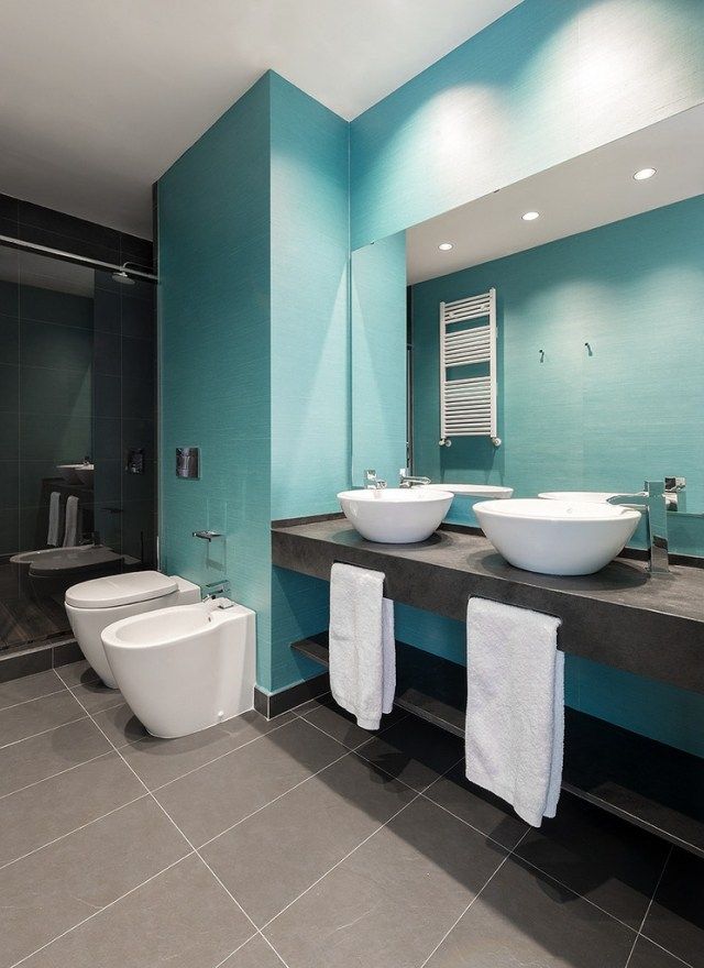Carrelage salle de bain bleu indigo