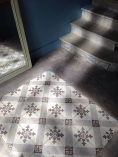 Carrelage décor blanc/gris 1930 20 x 20 cm