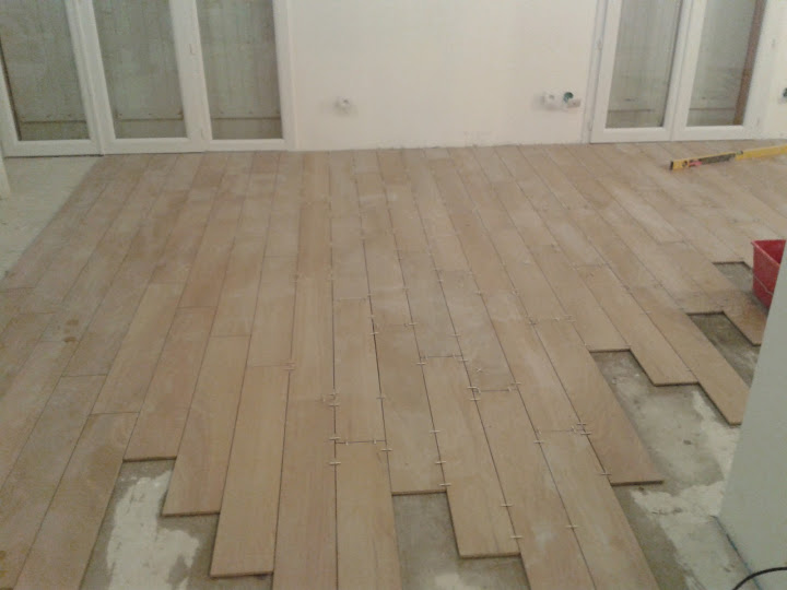 Carrelage imitation bois sans joint