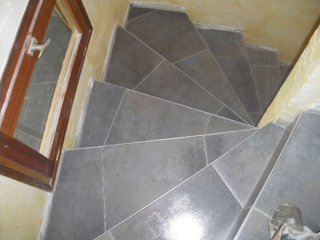 Carrelage ancien escalier