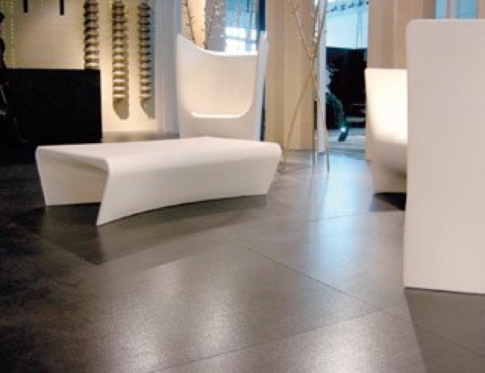 Carrelage blanc gros carreaux