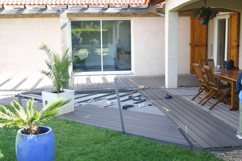 Terrasse carrelage ou lame composite