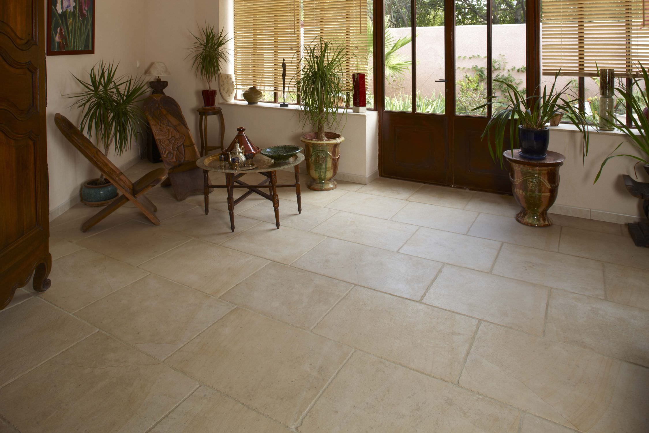 Carrelage sol cuisine pierre