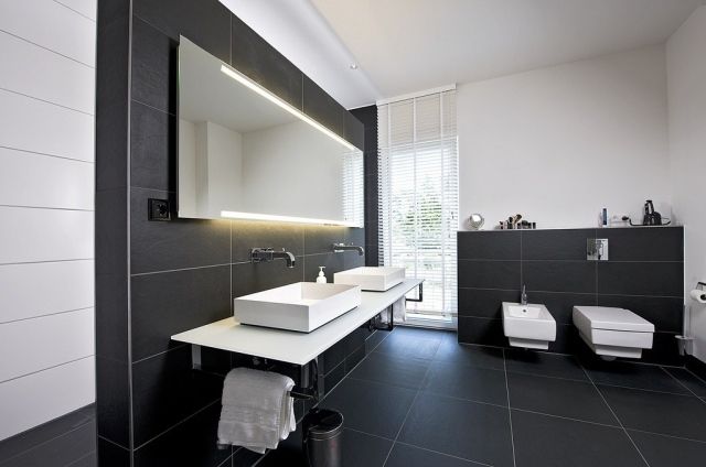 Carrelage salle de bain noir