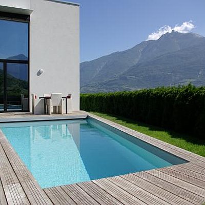 Carrelage gris terrasse piscine