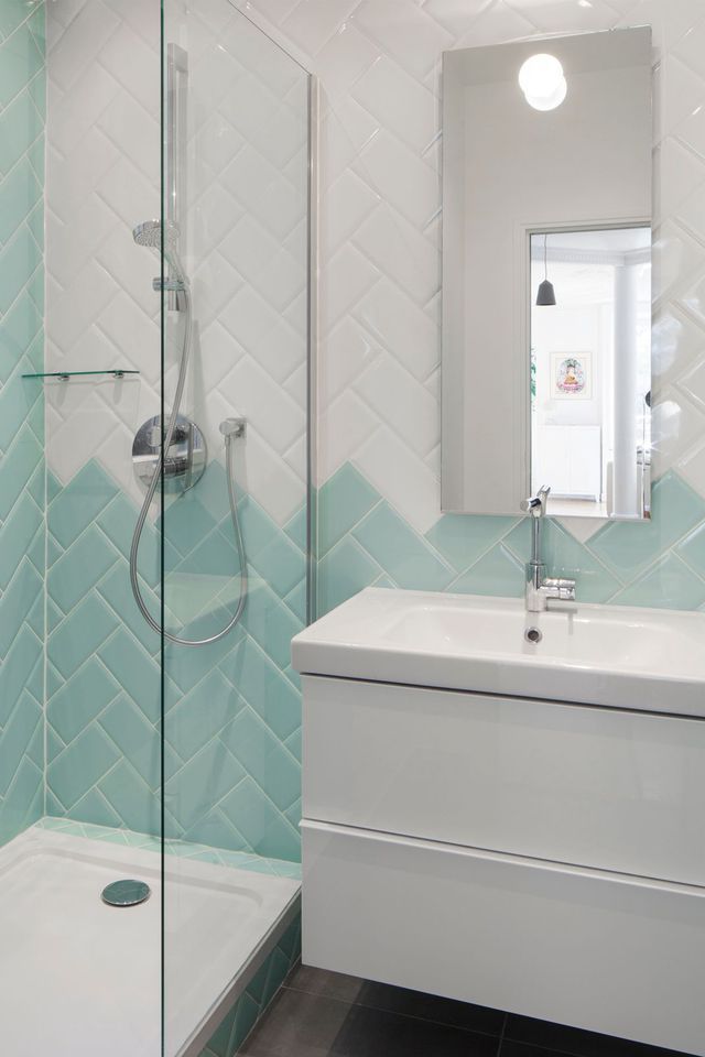 Carrelage salle de bain deux couleurs