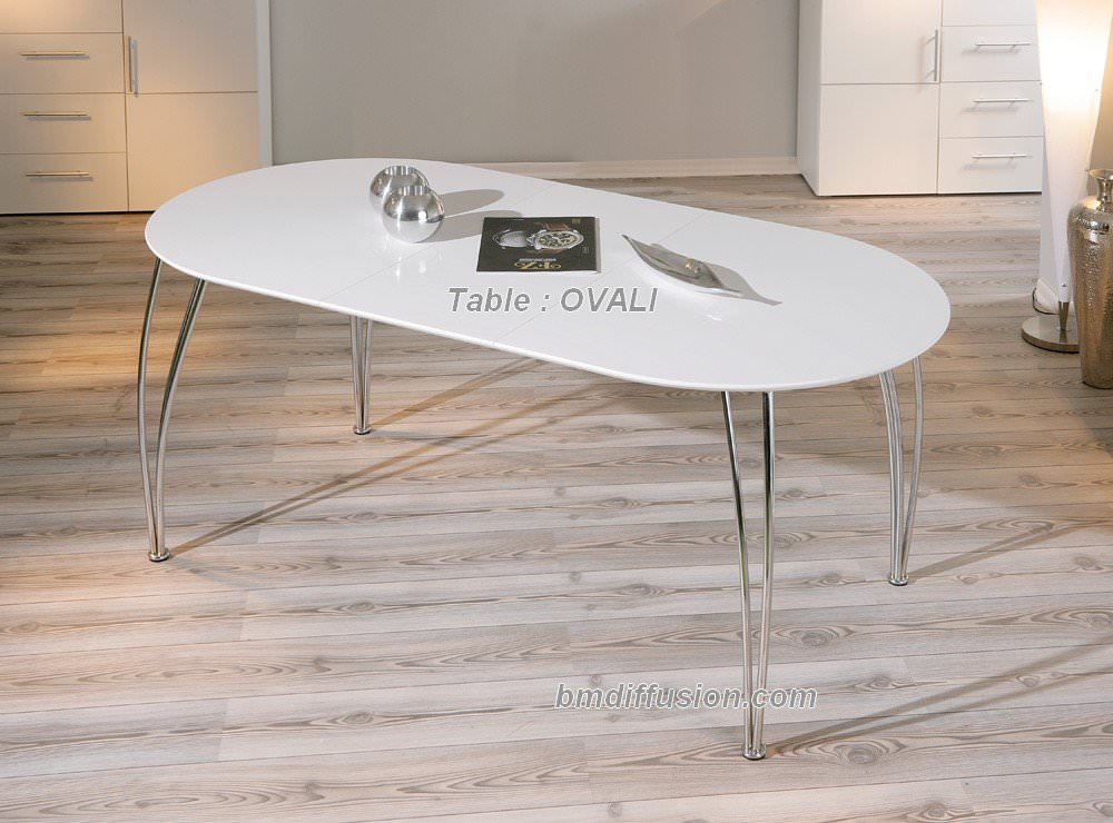 Table de cuisine ovale en verre