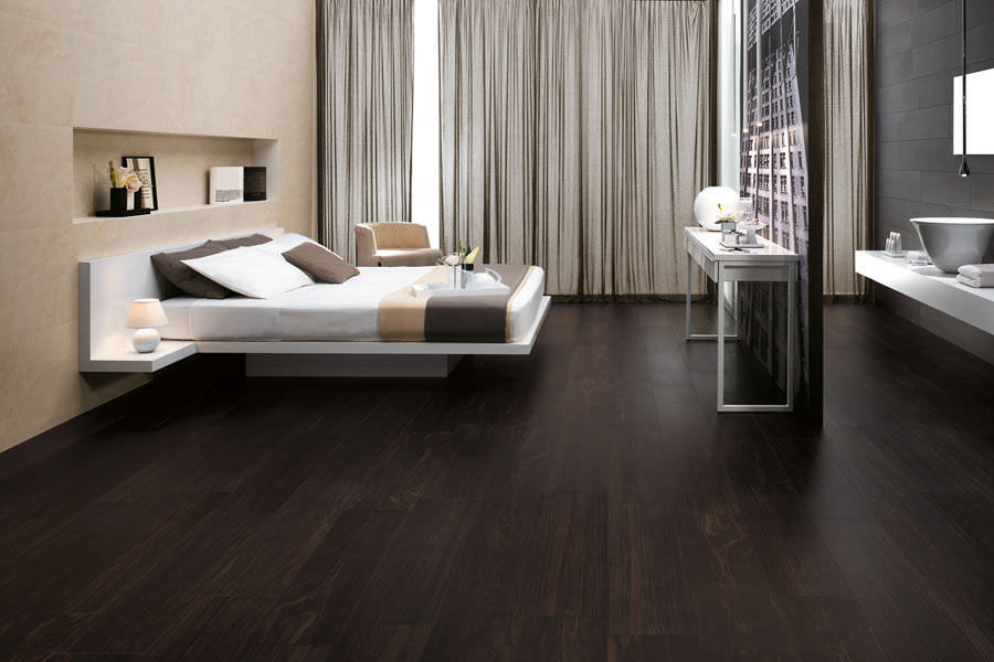 Carrelage parquet marron