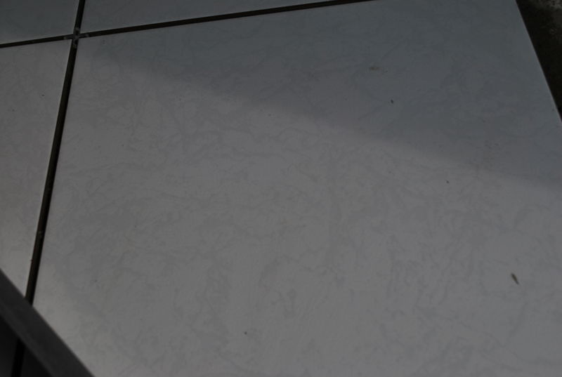 Carrelage blanc polaire