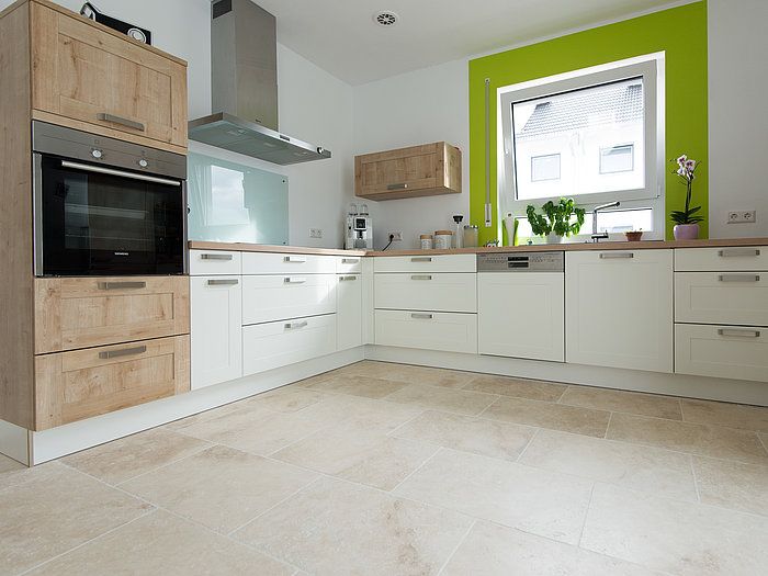 Carrelage travertin blanc