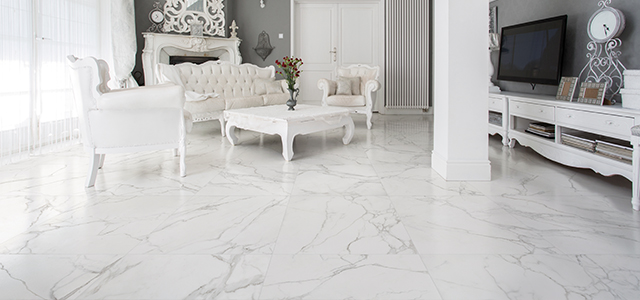 Carrelage mat ou brillant salissant