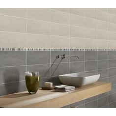 Carrelage kiosque gris