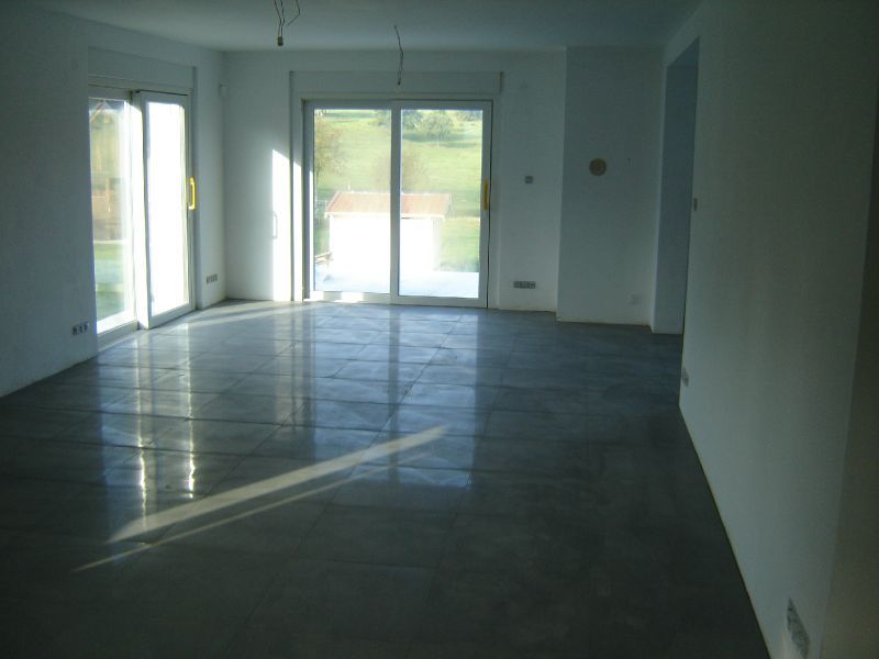 Carrelage gris anthracite piscine