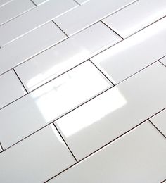 Carrelage blanc rectangle