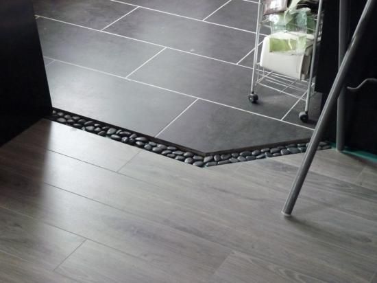 Mixte parquet carrelage