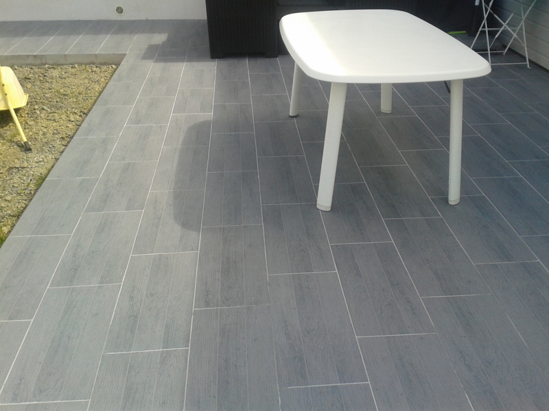 Carrelage sol interieur gris
