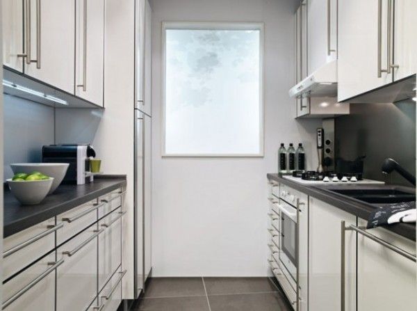 Petite cuisine en longueur design