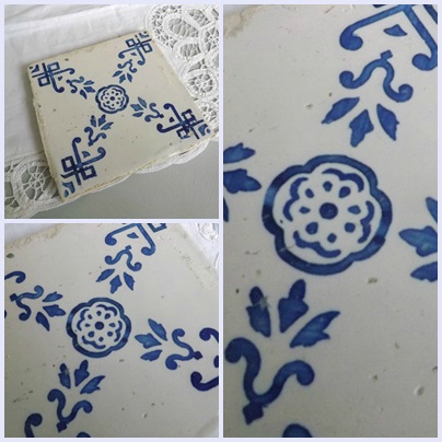 Carrelage ancien bleu et blanc