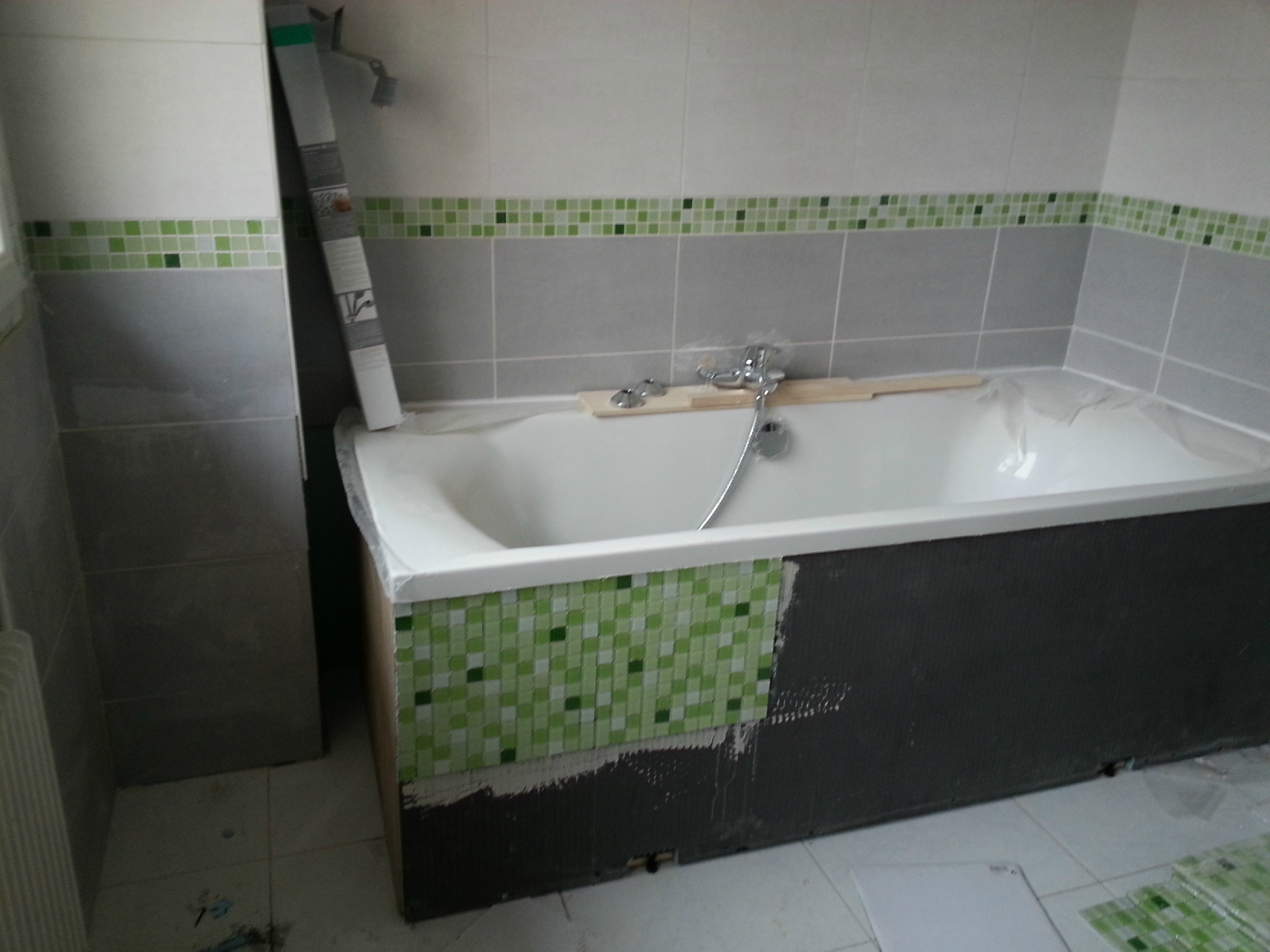 Recouvrir carrelage tablier baignoire