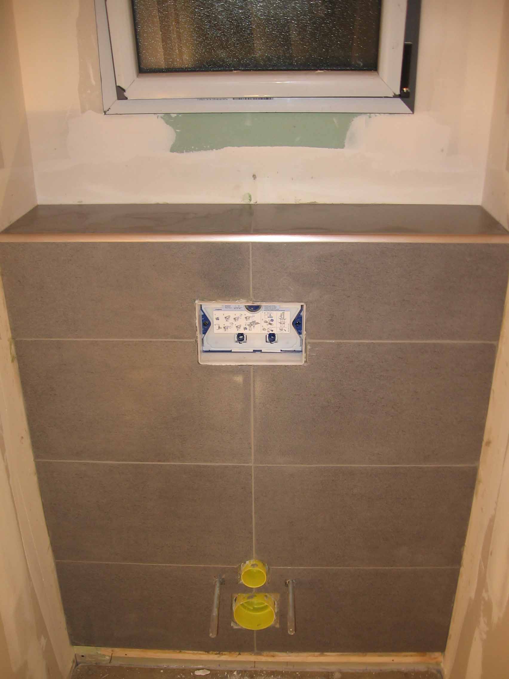 Joint carrelage wc suspendu