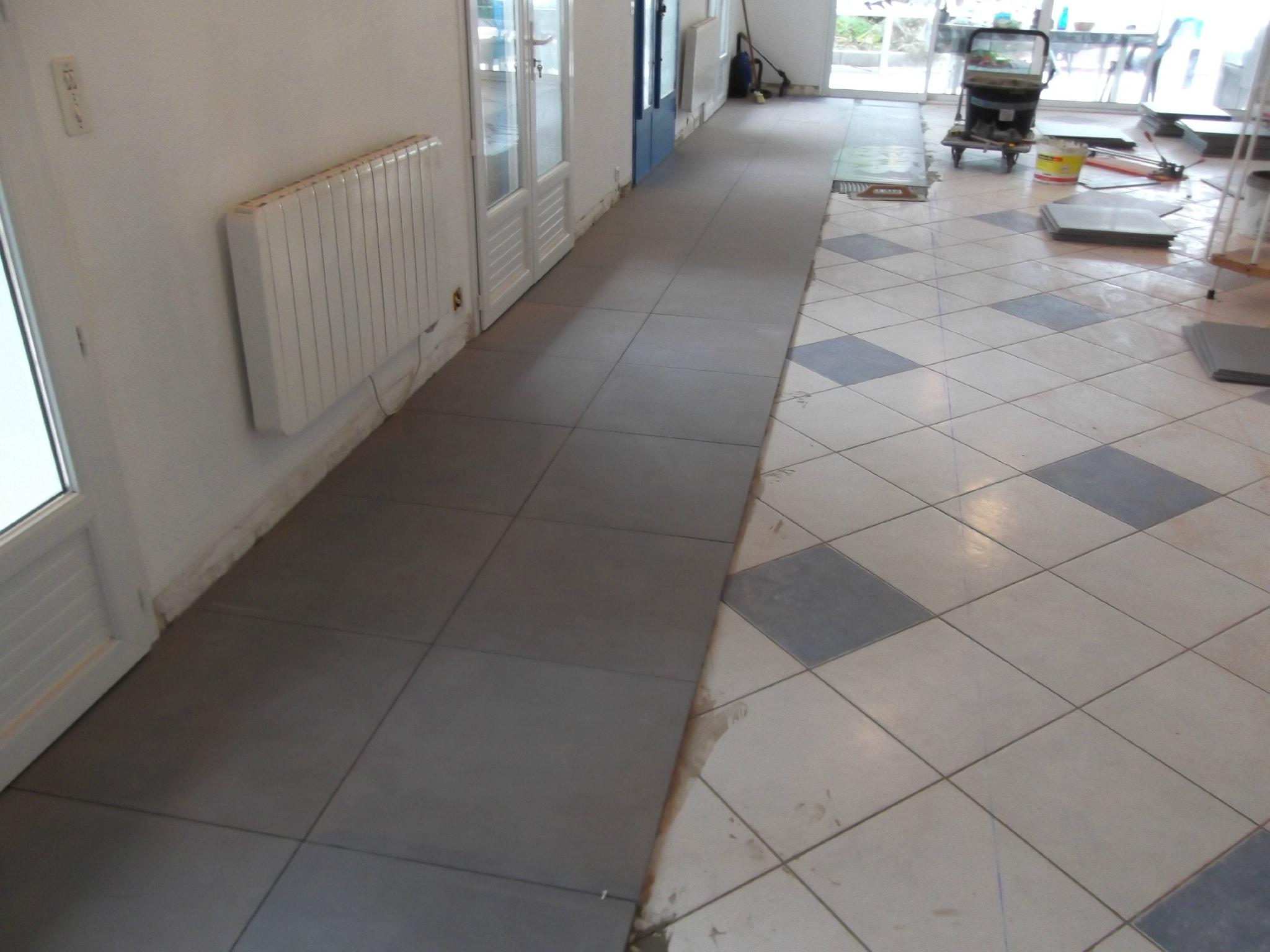 Carrelage à coller sur ancien carrelage