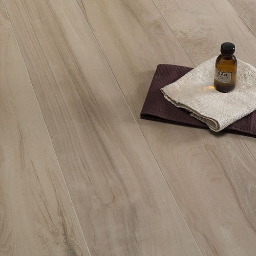 Carrelage imitation parquet couleur miel