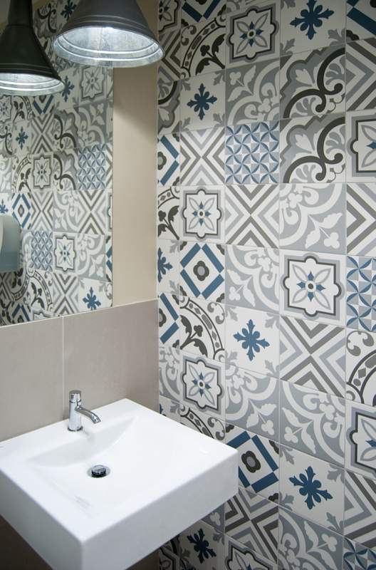 Carrelage patchwork bleu