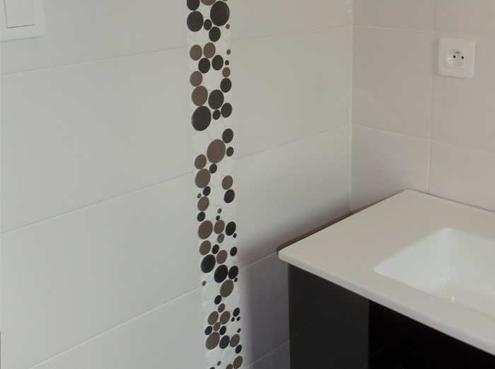 Carrelage salle de bain chausson