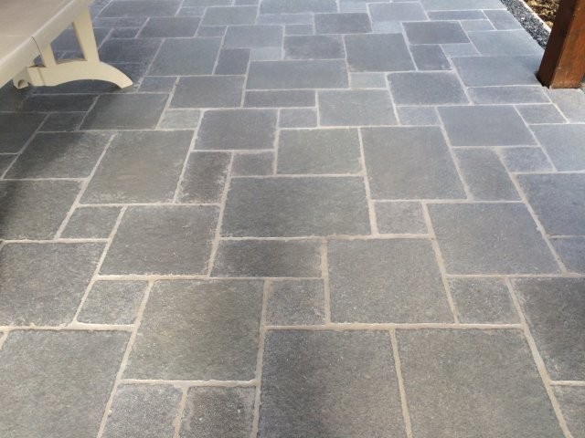 Carrelage opus gris