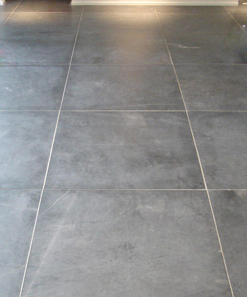 Carrelage bleu moucheté
