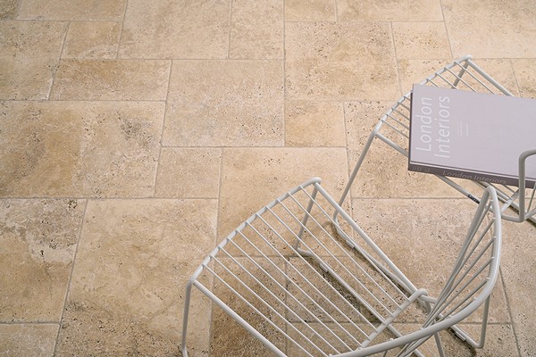 Carrelage beige gres