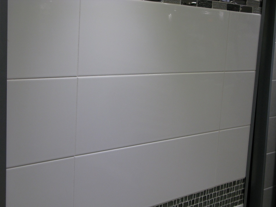 Carrelage blanc mat grand format