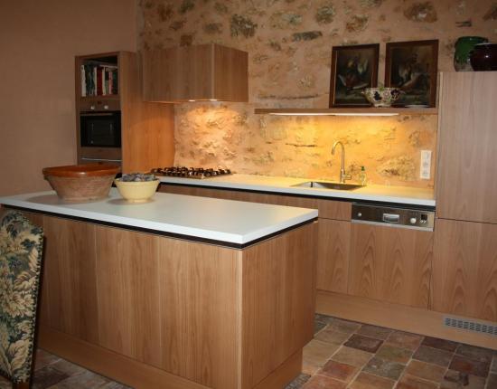 Model de cuisine en hetre