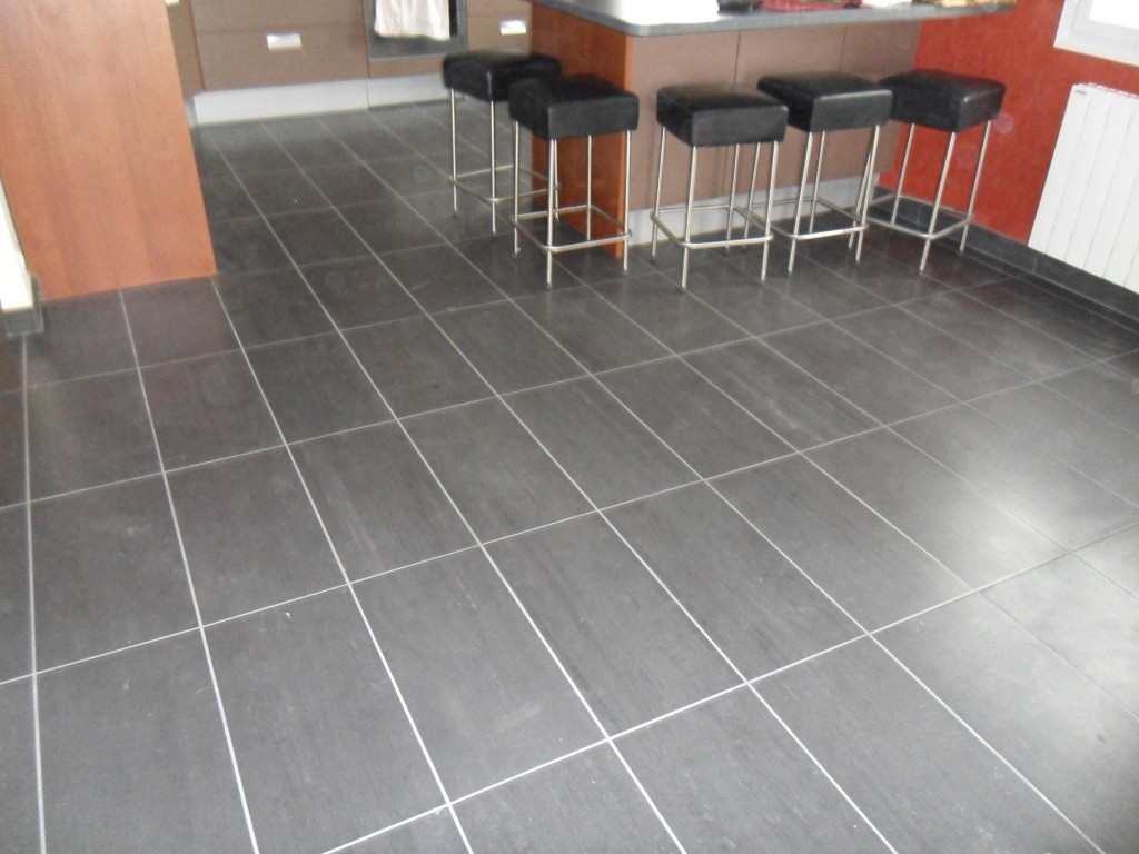 Carrelage joint fin