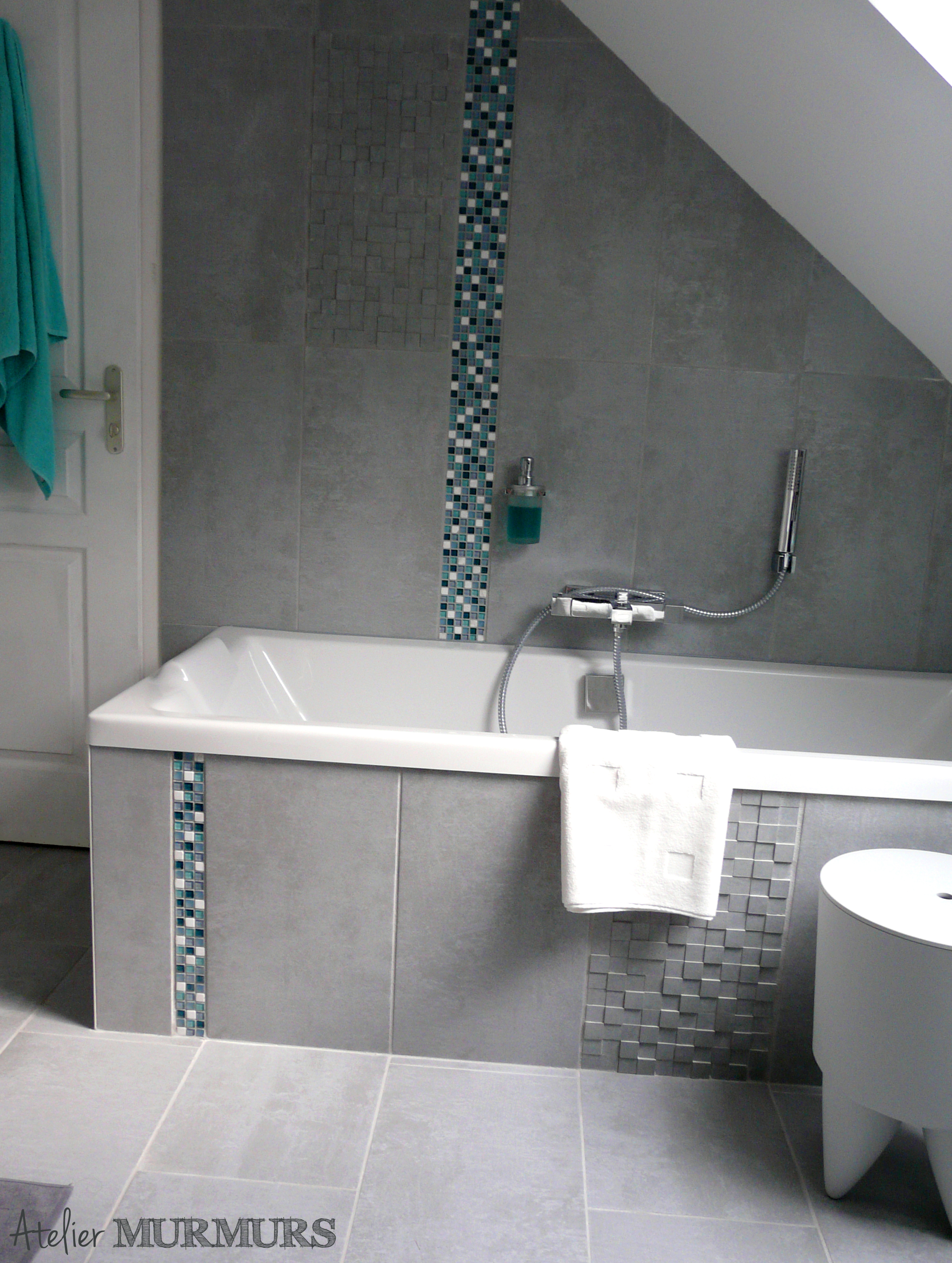 Carrelage sous une baignoire