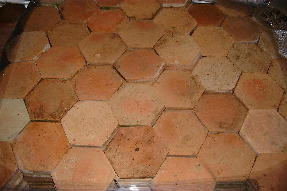 Carrelage ancien rectangulaire