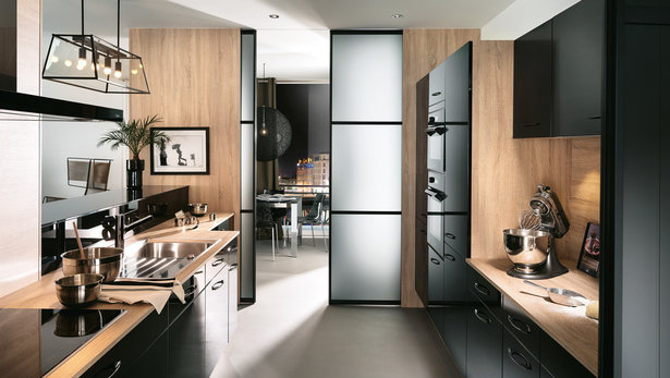 Plan cuisine en couloir