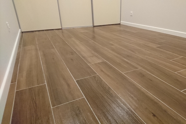 Carrelage renovation aspect bois