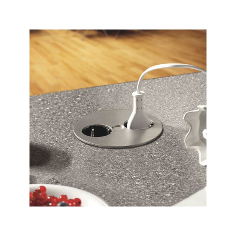 Prise plan de travail cuisine legrand