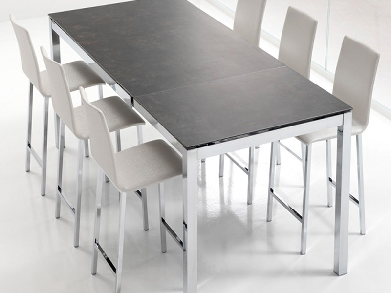 Table de cuisine haute en verre