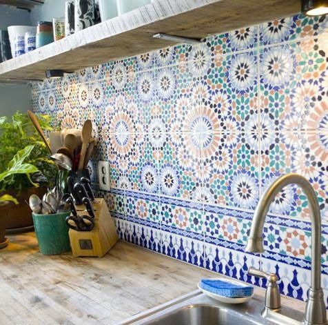 Plan de travail cuisine en mosaique