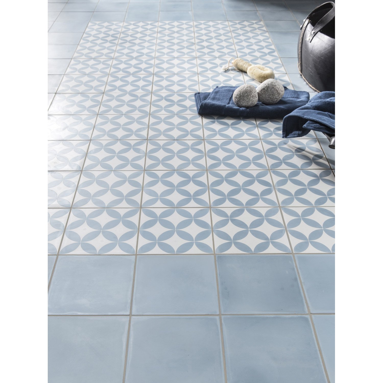 Carrelage bleu baltique leroy merlin