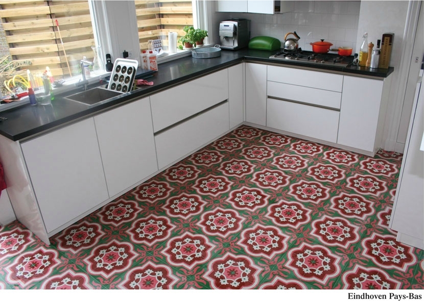 Carrelage carreaux de ciment rose