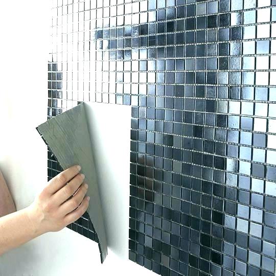 Carrelage adhésif pour mur de cuisine