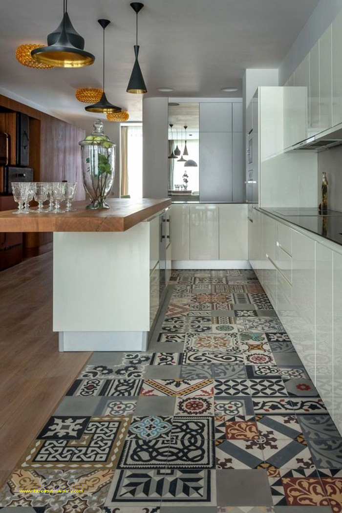 Carrelage ancien cuisine 1930